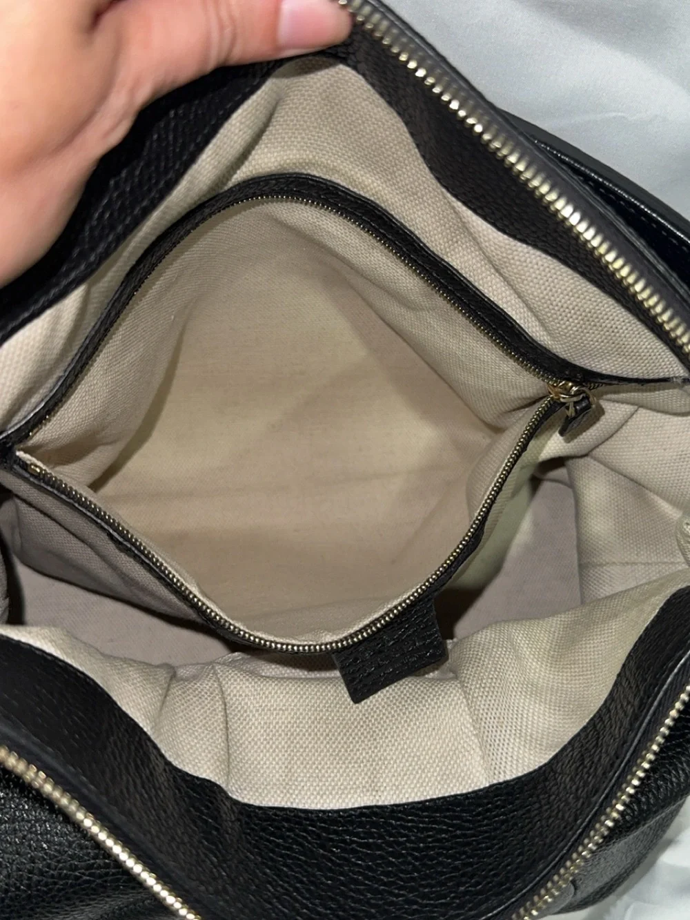 Gucci Soho Black Pebbled Leather Hobo Bag with Tassel